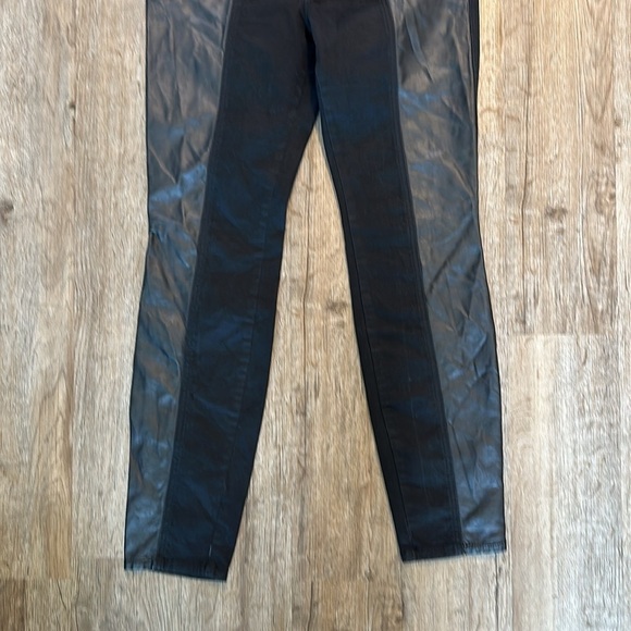 JOAN JETT STRIPP NUC JEANS SIZE(9) - Picture 2 of 6